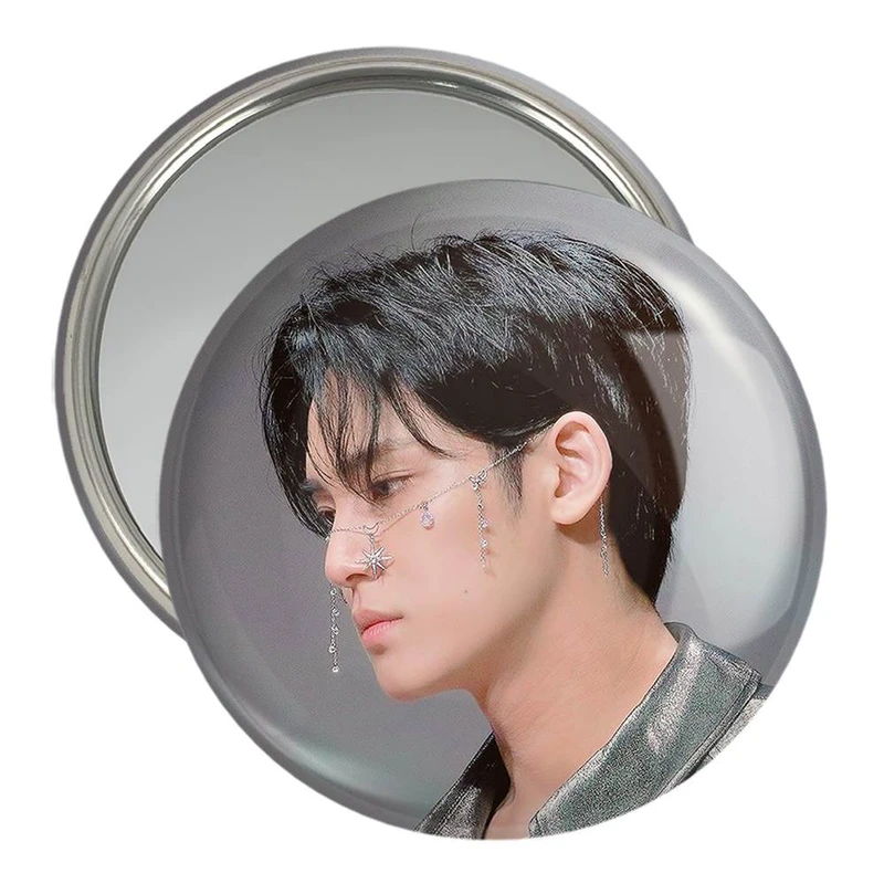 آینه جیبی خندالو مدل مینگیو گروه سونتین Seventeen  کد 21640