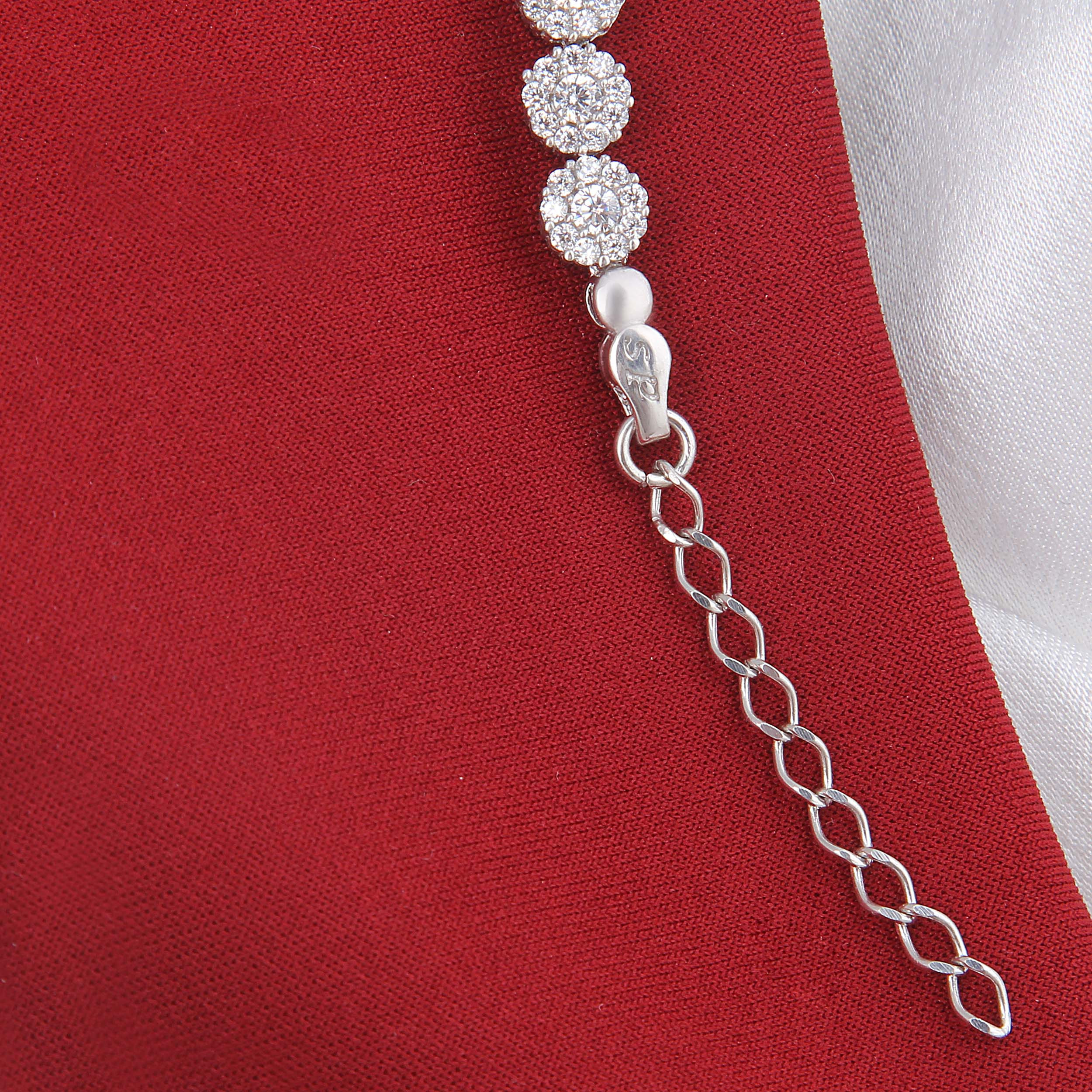 دستبند نقره زنانه مدل آبکاری رادیوم کد DP_601