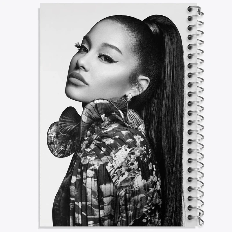 دفتر شطرنجی 50 برگ خندالو طرح آریانا گرانده Ariana Grande کد 19067