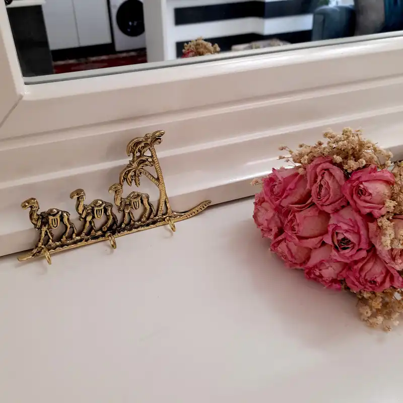 جاکلیدی برنزی مدل شتر