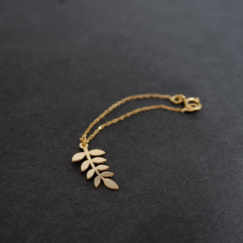 آویز ساعت طلا ۱۸ عیار زنانه دُرج مدل DZ03