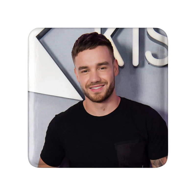 مگنت خندالو طرح لیام پین گروه موسیقی وان دایرکشن One Direction مدل مربعی کد 18900