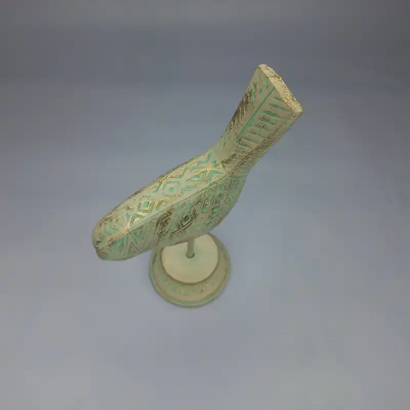 مجسمه مدل مرغ آمین