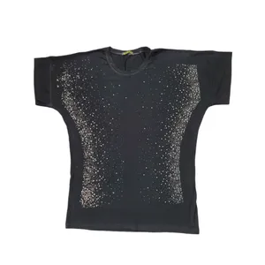 تی شرت آستین کوتاه زنانه مدل نگین دار پراکنده کد BLA4654