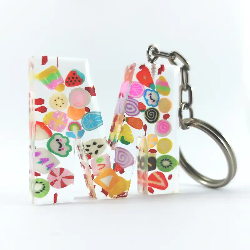 جاکلیدی مدل رزینی طرح فیمو رنگارنگ حرف M