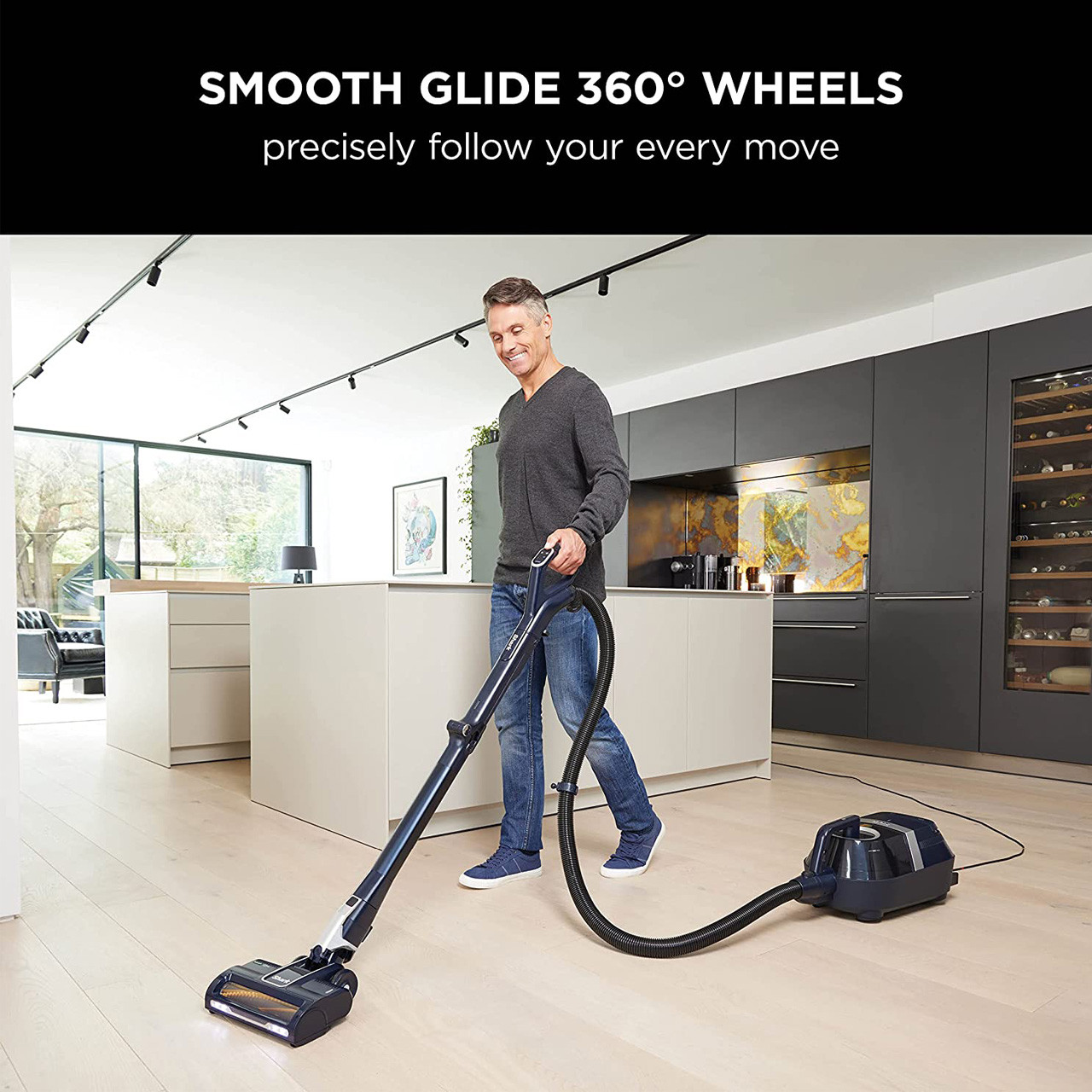 جاروبرقی شارک مدل CZ250UKTDB جاروبرقی شارک مدل CZ250UKTDB