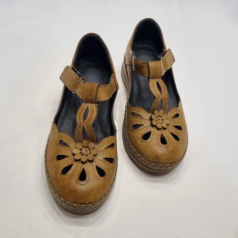 کفش طبی زنانه مدل yalda-ker