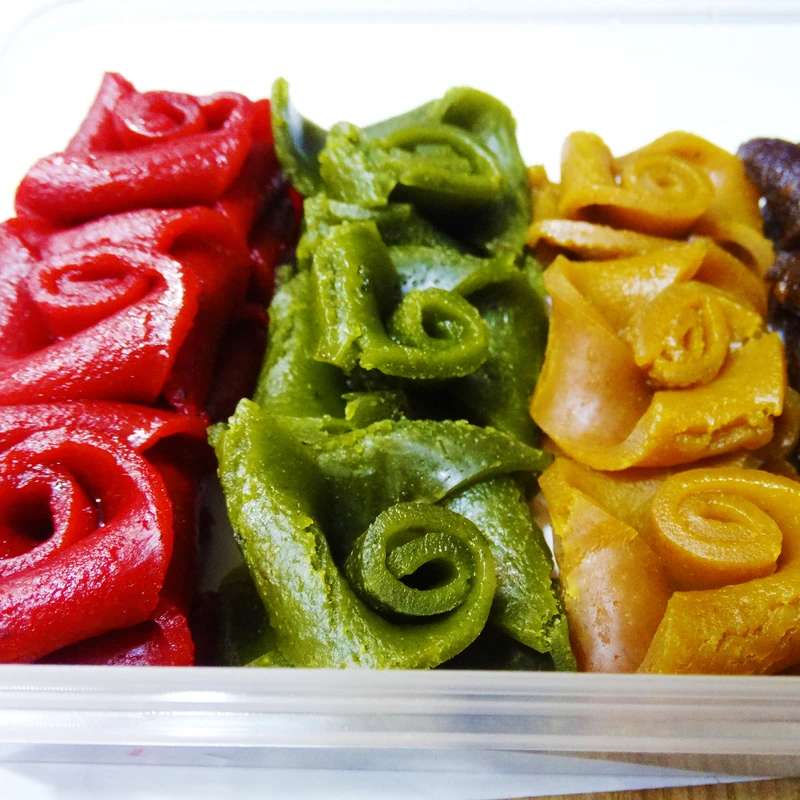 عکس شماره 7 : لواشک فانتزی گل رز-500 گرم