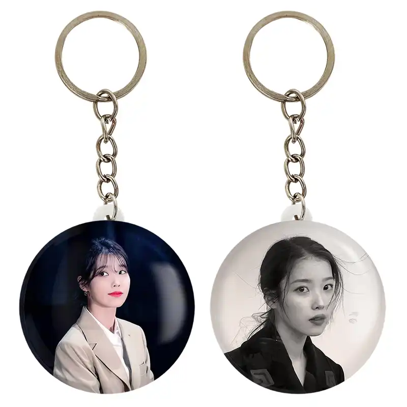 جاکلیدی خندالو مدل آیو IU کد 1983919829 مجموعه 2 عددی