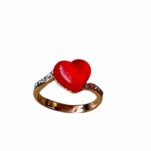 انگشتر زنانه مدل قلب اناری