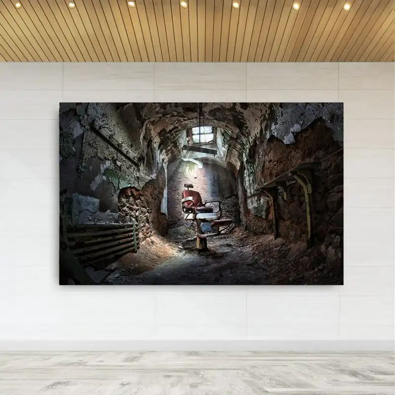 تابلو بوم طرح صندلی آرایشگاه خوفناک مدل SDB542