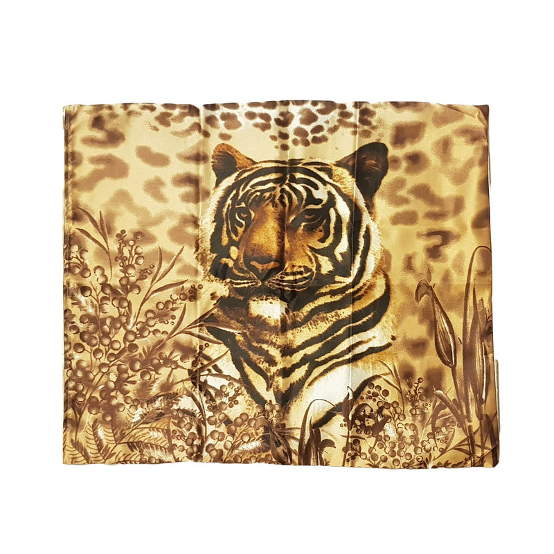 رو بالشی ویکتوریا مدل TIGER