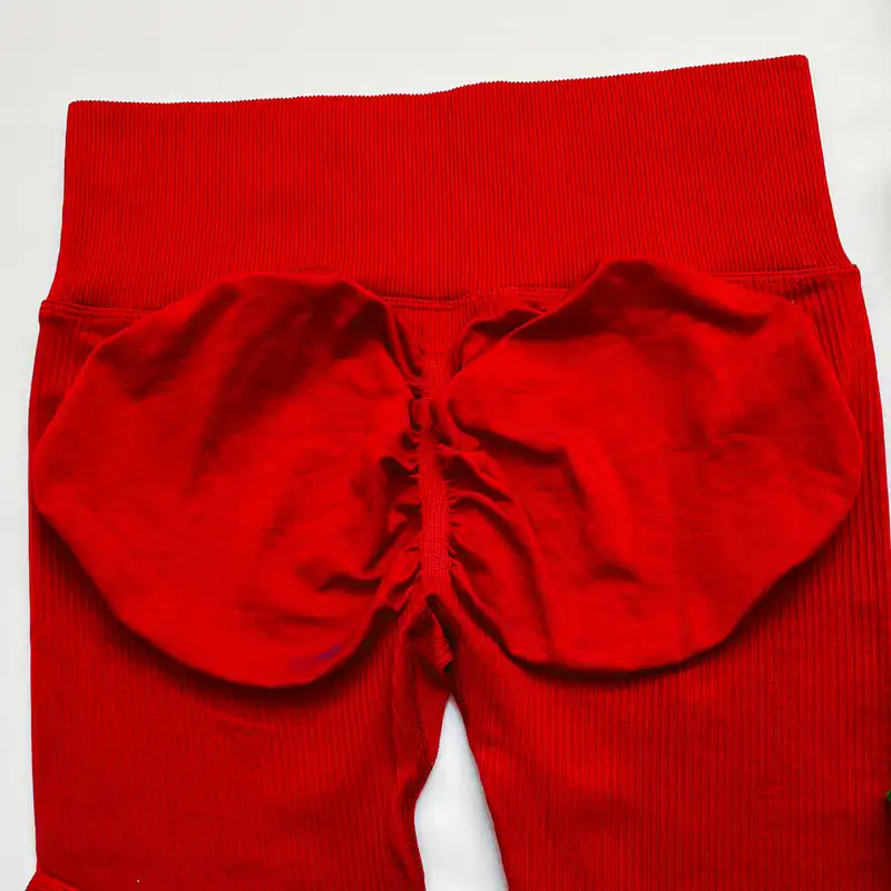 لگینگ ورزشی زنانه مدل سیملس پشت چیندار