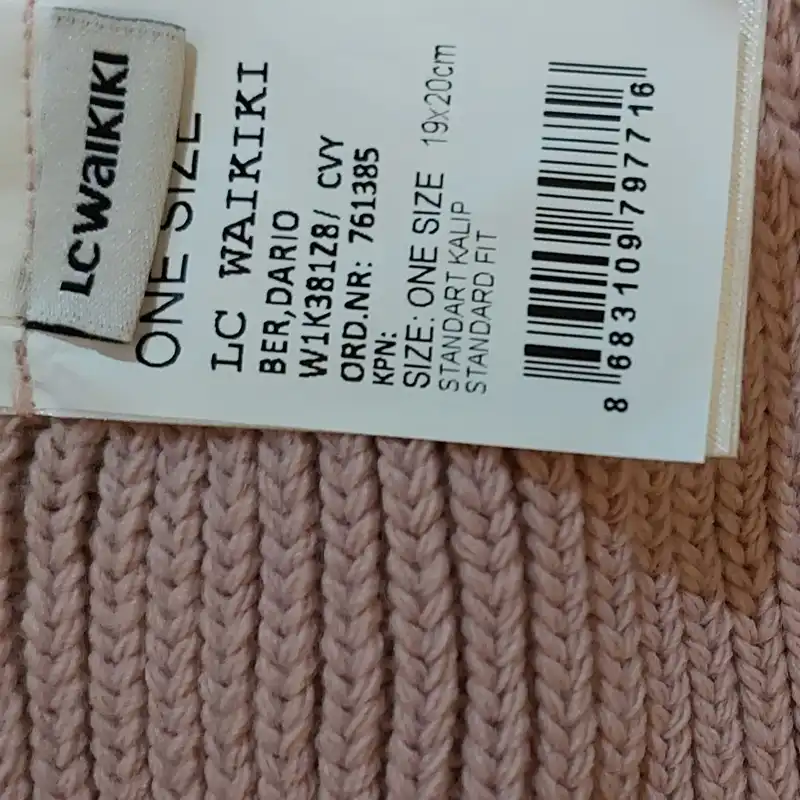 کلاه بافتنی زنانه ال سی وایکیکی مدل W1K381Z8