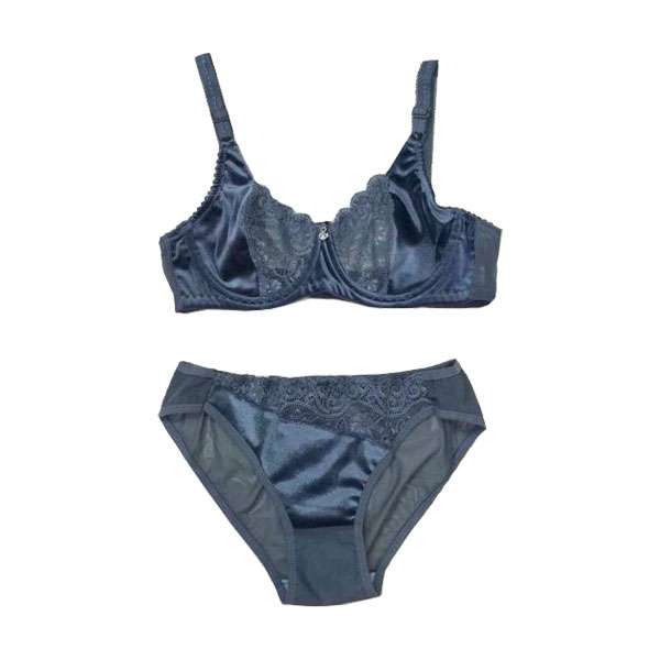 ست شورت و سوتین زنانه مدل گیپور مخمل دلنشین