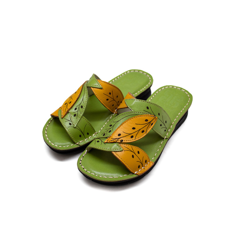 دمپایی زنانه مدل یاپراق رنگ سبز