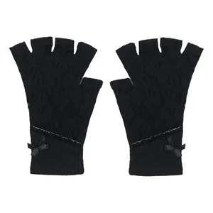 دستکش زنانه سیلکا مدل نیم انگشتی رانندگی کد 1341