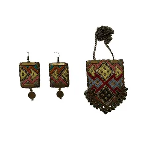 ست زیورآلات سوزن دوزی مدل بلوچ کد E45 مجموعه  3 عددی