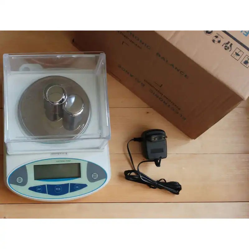 ترازو آزمایشگاهی مدل 2K001