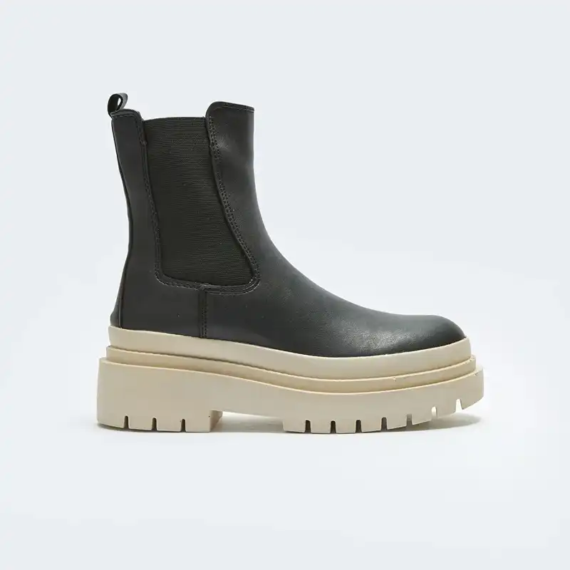 نیم بوت زنانه ال سی وایکیکی مدل فول طبی استپ دار