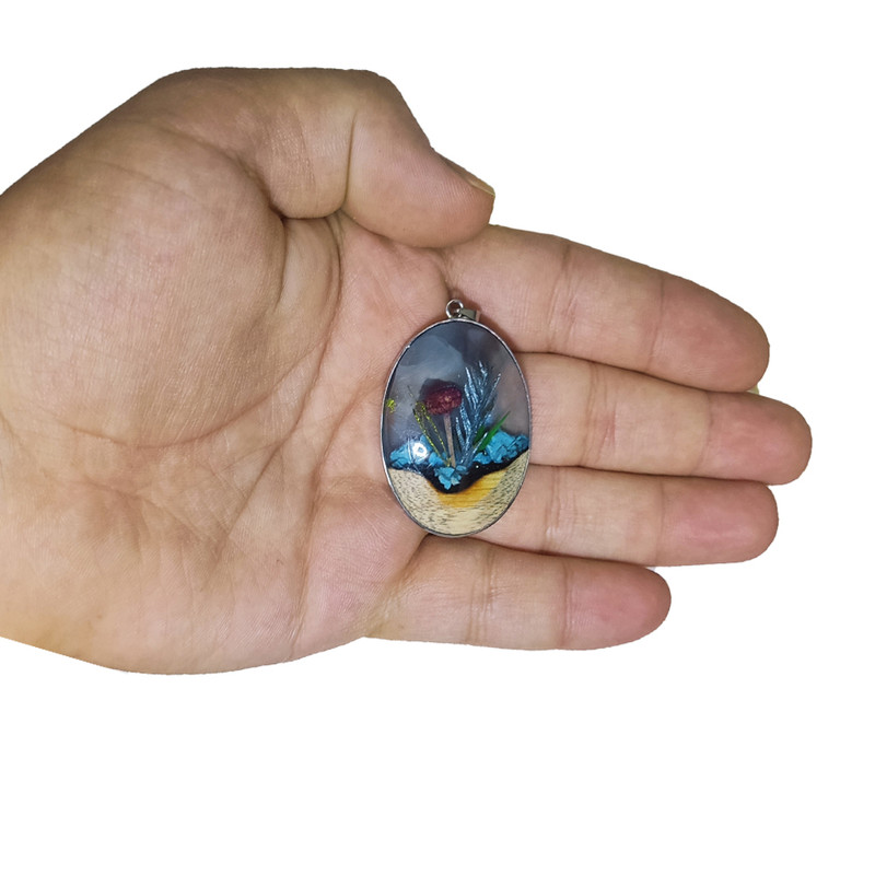 آویز گردنبند دخترانه مدل رزین