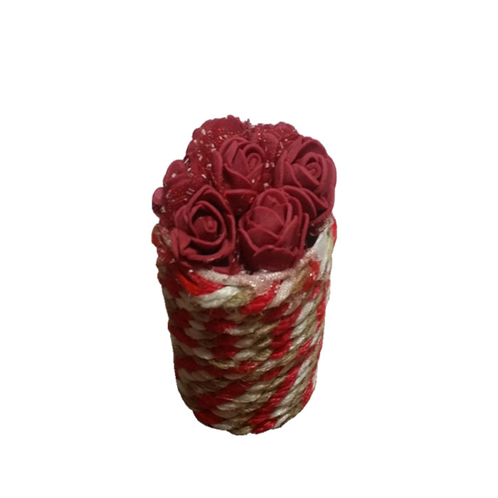 گلدان به همراه گل مصنوعی مدل love