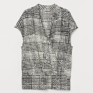 بلوز زنانه اچ اند ام مدل  0771970006