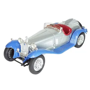 ماشین بازی بوراگو مدل Alpha Romeo 8c Spider touring 1932