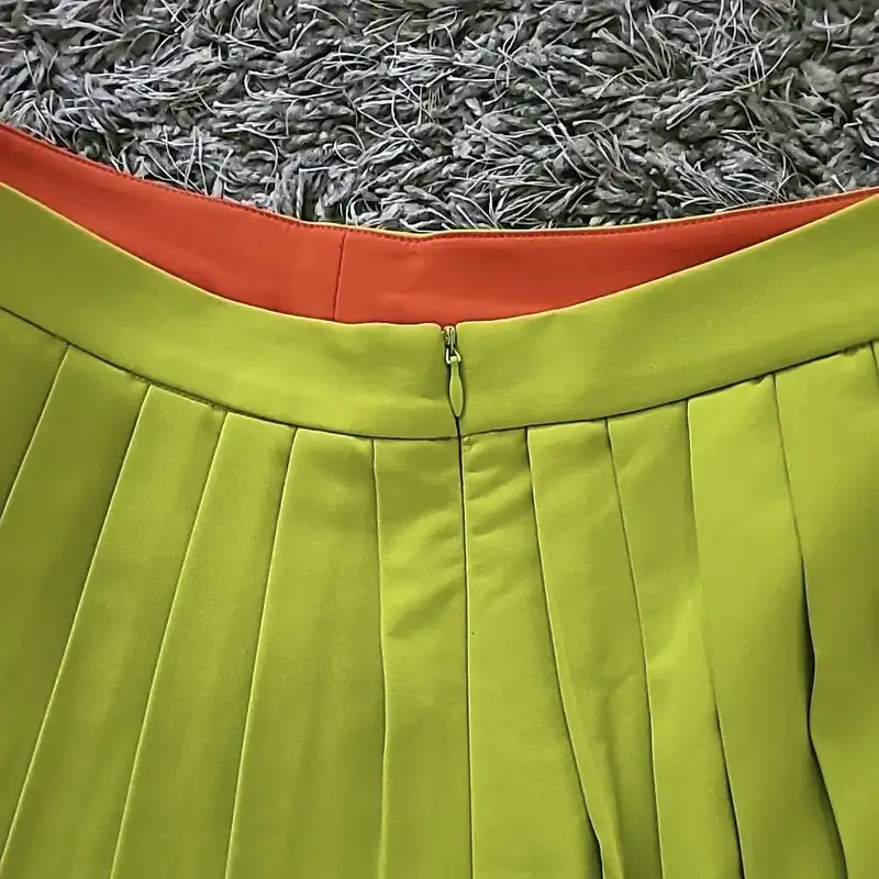 دامن ورزشی زنانه مدل پلیسه ریز کد FL-191204