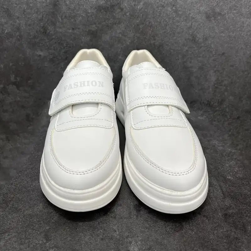 کفش روزمره زنانه مدل لونا 2