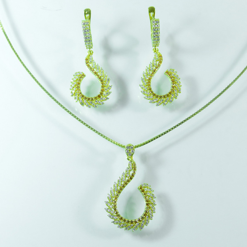 نیم ست نقره زنانه کد AV066 نیم ست نقره زنانه کد AV066