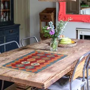 رومیزی گلیم دستباف مدل Y1