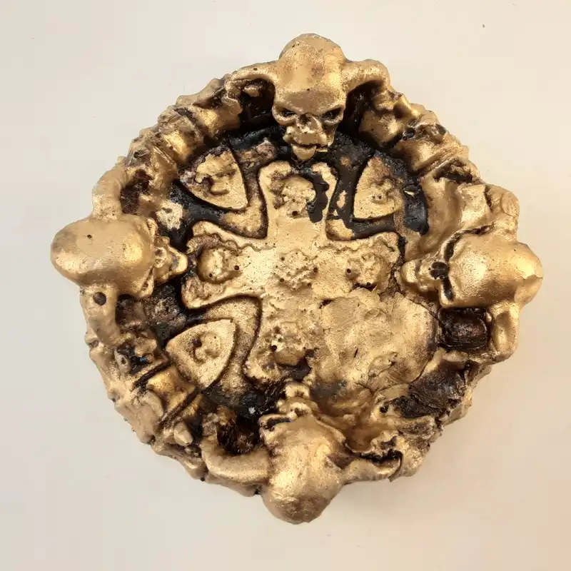 زیرسیگاری مدل اسکلت