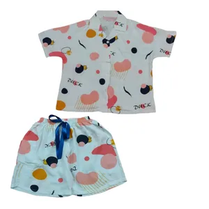 ست شومیز شلوارک زنانه مدل نخی تایلندی 5