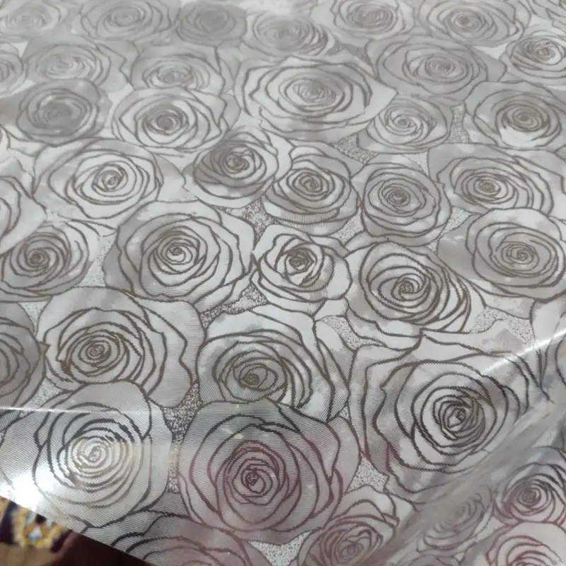 رومیزی طرح گل رز 2m