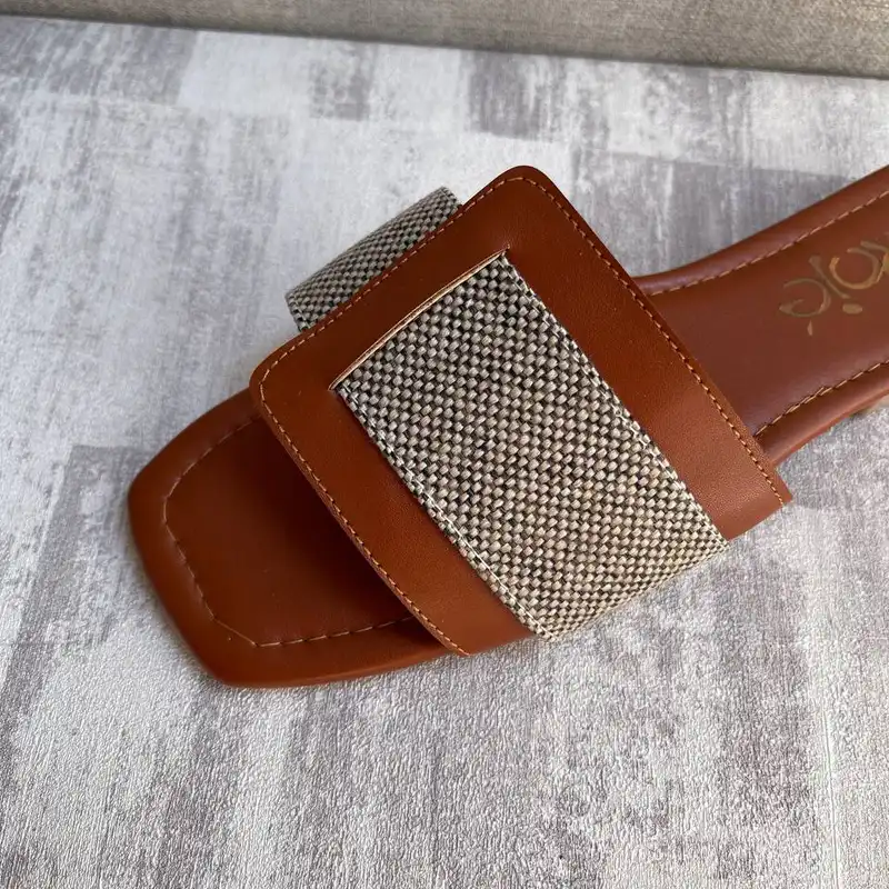 صندل زنانه کد 44