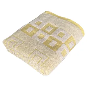 حوله استخری هدیه مدل چکامه سایز 60x100 سانتی متر