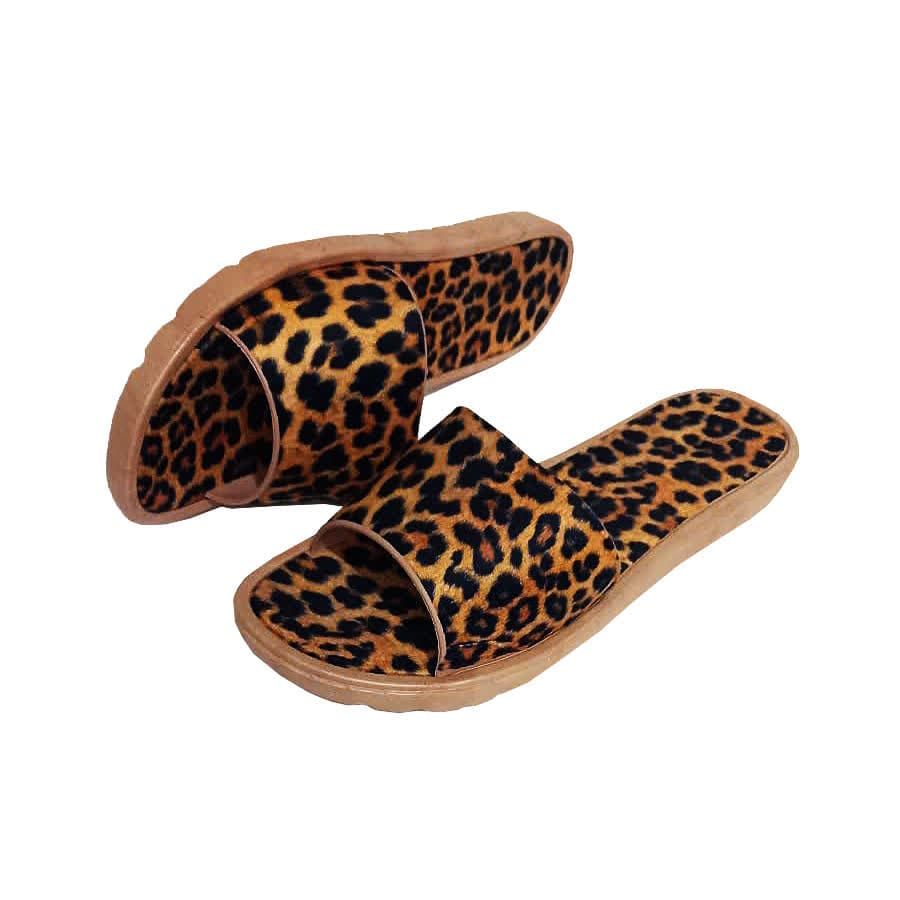 دمپایی زنانه باتو مدل پلنگی -  - 10