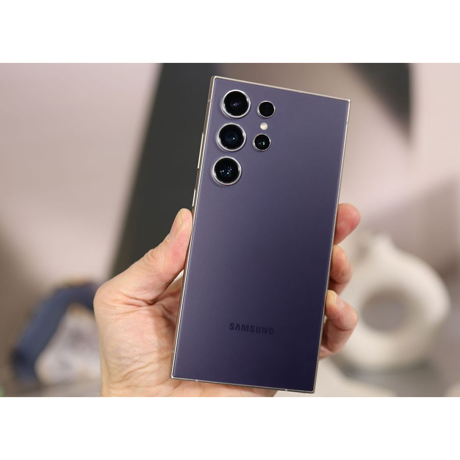 گوشی موبایل سامسونگ مدل Galaxy S24 Ultra دو سیم کارت ظرفیت 512 گیگابایت و رم 12 گیگابایت به همراه شارژر 45وات سامسونگ- ویتنام