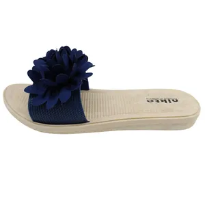 دمپایی زنانه نیکتا مدل 015-9-DBE گلدار