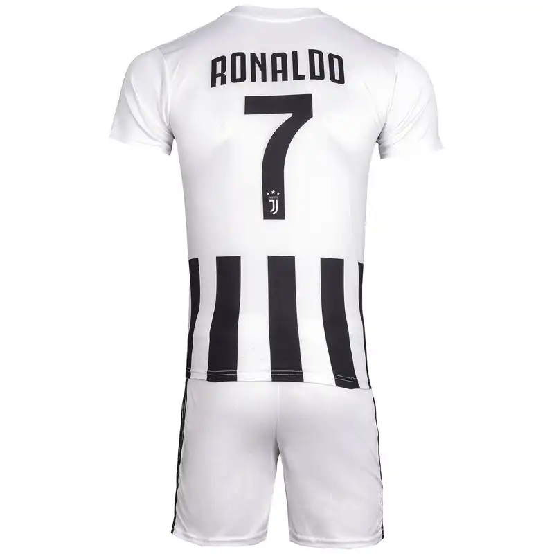 ست 4 تکه لباس ورزشی پسرانه طرح یوونتوس مدل رونالدو 2022