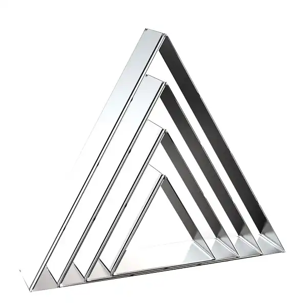 کاتر شیرینی پزی به گز مدل مثلث مجموعه 4 عددی