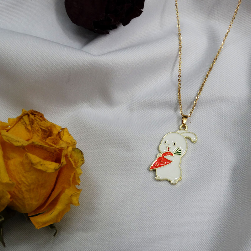گردنبند دخترانه مدل خرگوش هویج دار بازیگوش  کد GZ-Beh-05