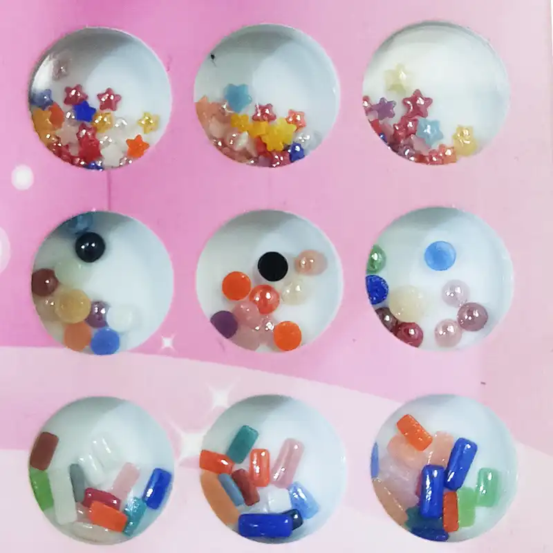 مجموعه تزیین ناخن شامل مدل N021