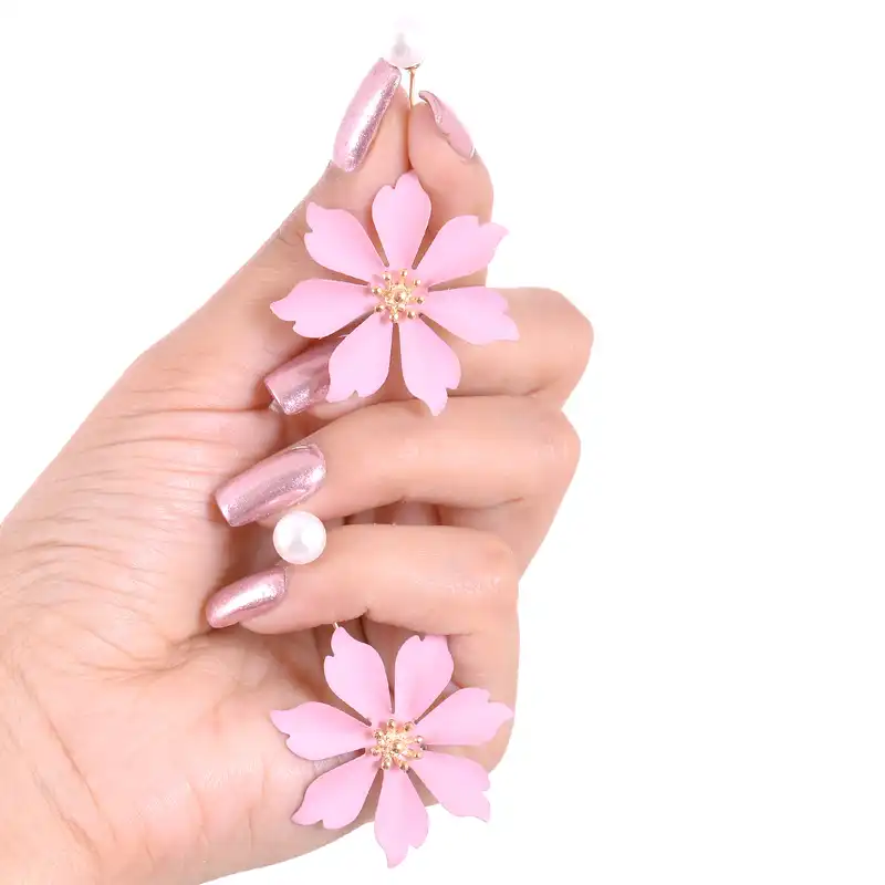 گوشواره زنانه مدل گل کدGO1567