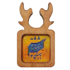 زیر لیوانی مدل چوبی رزینی شاخ گوزنی طرح دل های تنها