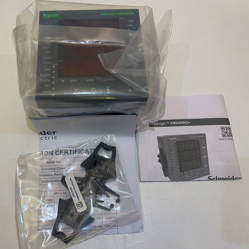 مولتی متر دیجیتال اشنایدر مدل EM6400NG+