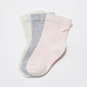 جوراب دخترانه ال سی وایکیکی مدل S10884Z1 بسته 3 عددی