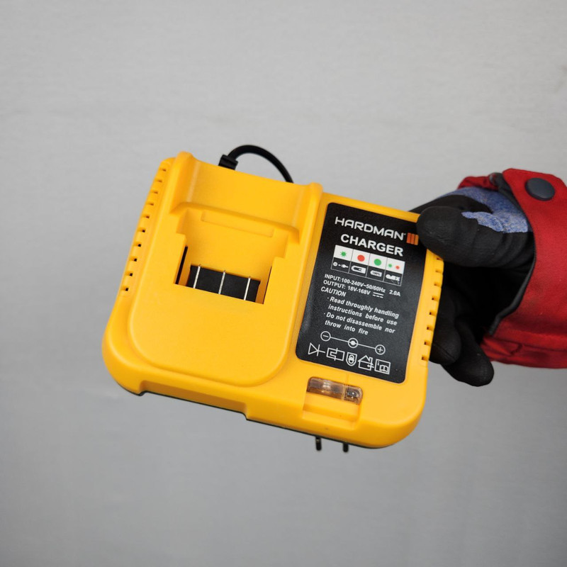 کارواش شارژی صنعتی هاردمن مدل 167VF