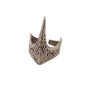 انگشتر مردانه طرح تاج کد A36